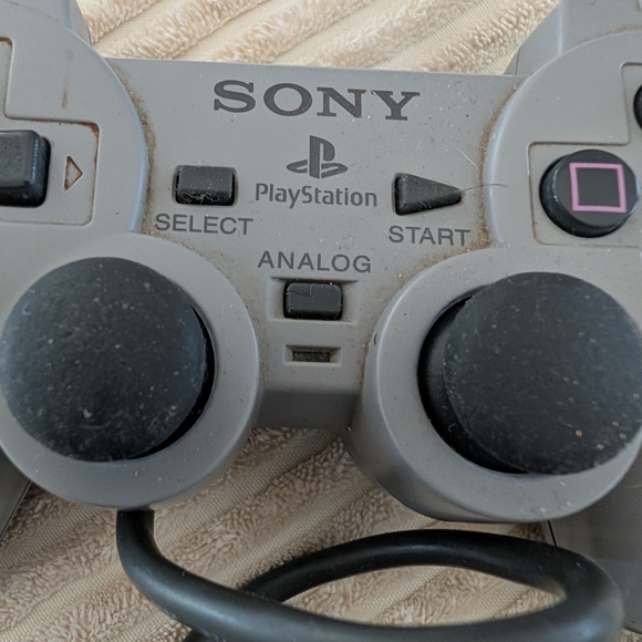 Sony Other - Sony PlayStation DualShock Gray Controller